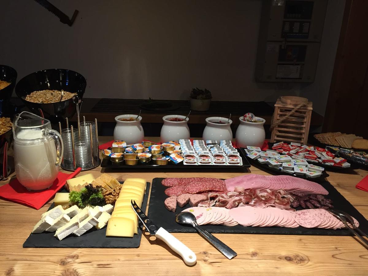萨斯费 Ambiente Mountain Style酒店 外观 照片